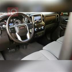 GMC Sierra